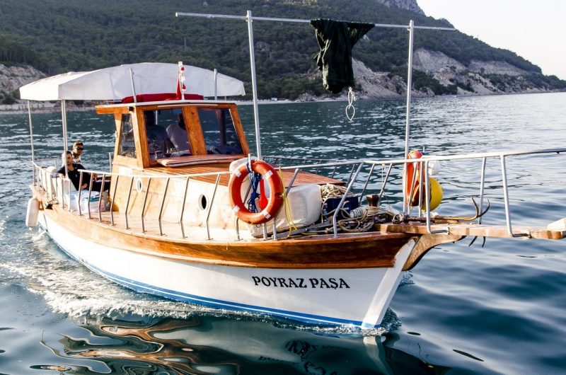 Antalya Balı Avı – Poyraz Paşa Teknesi Antalya Balı Avı - Poyraz Paşa Teknesi